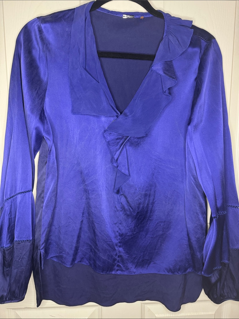 Elite Tahari Silky Ruffle V-Neck Blouse - as is